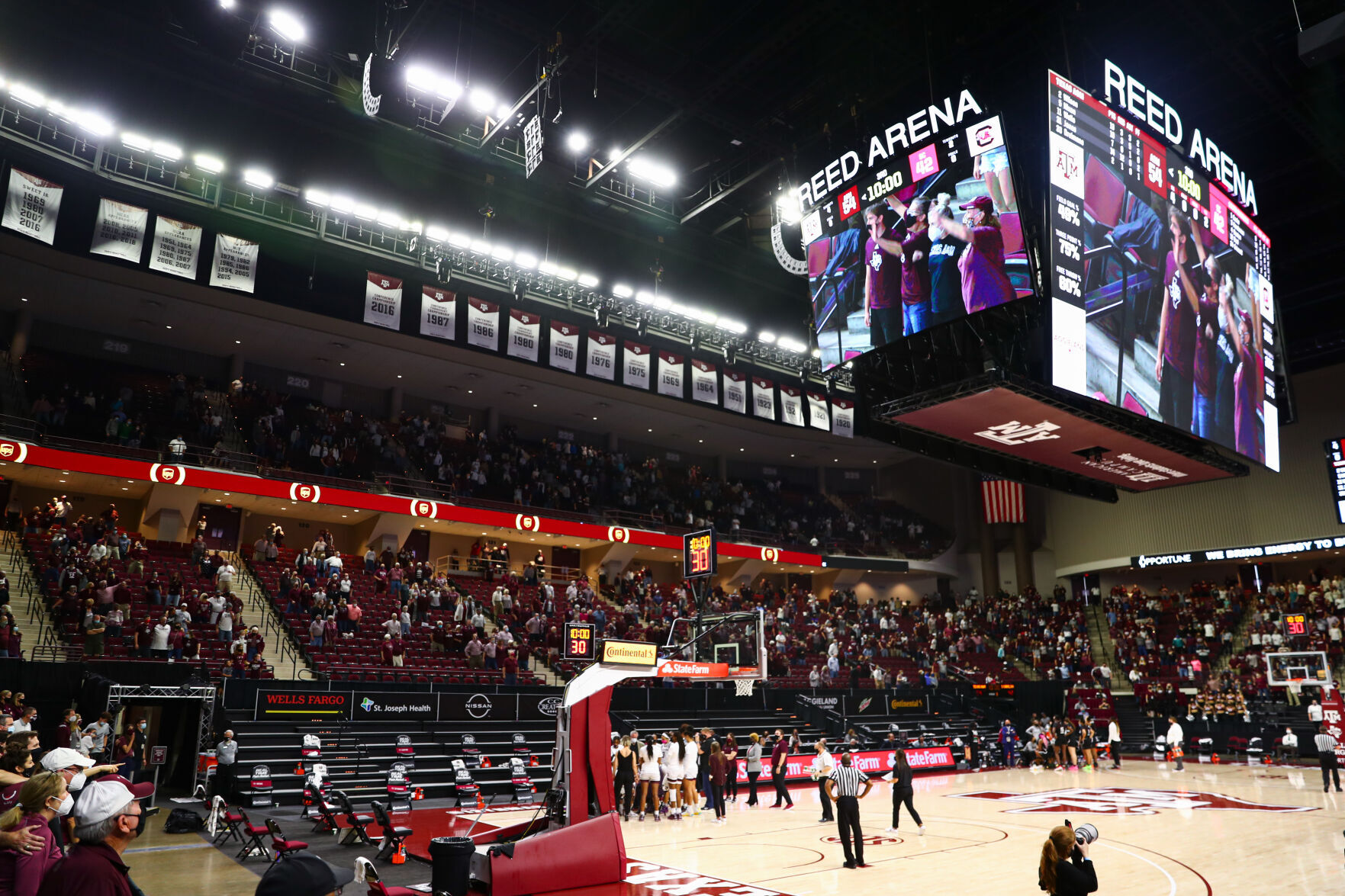 Women's basketball vs. South Carolina